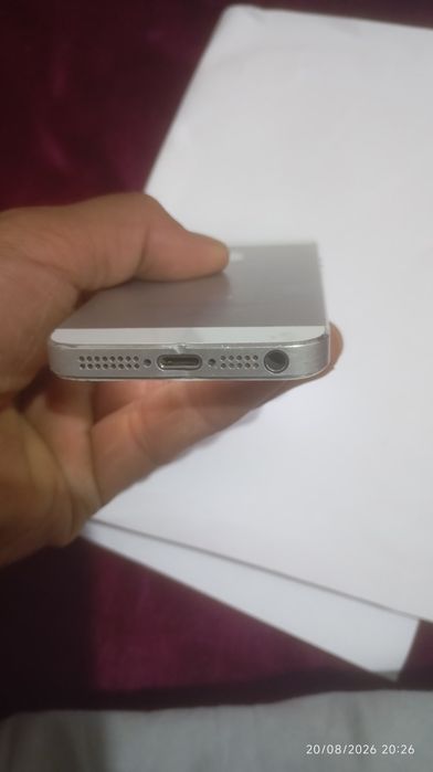 Iphone 5 sotiladi