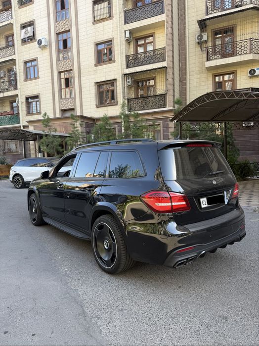 Mercedes Benz GL500