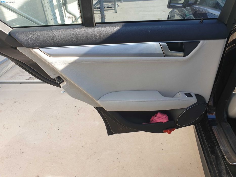 Panou Tapiterie Fata Interior Usa Portiera Stanga Spate Piele Alba Mercedes Clasa C Class W204 Sedan Berlina 2007 - 2014 [Q0088]
