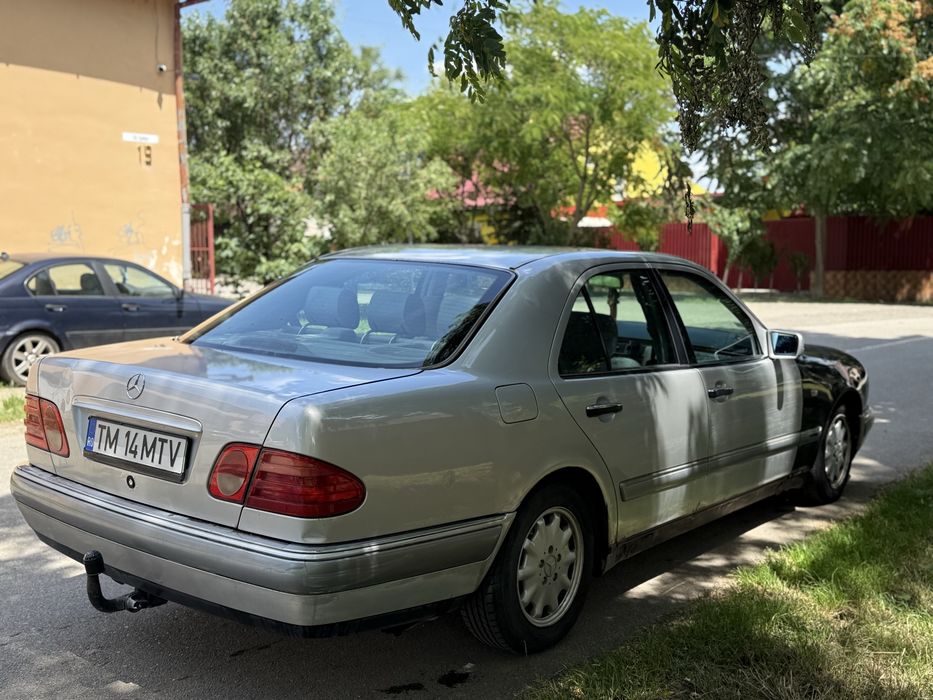 Mercedes w210 E-Klasse E200d ELEGANCE  automat