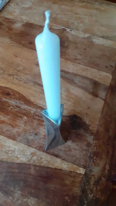 метален свещник антикварен, дизайнерски, стабилен масивен хром