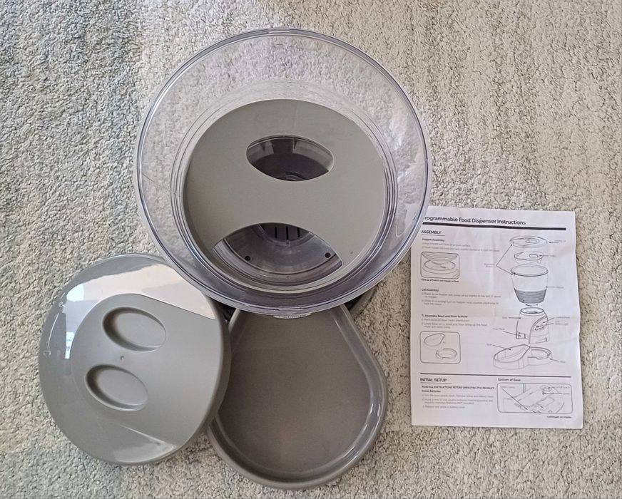 Dispenser automat boabe Petmate