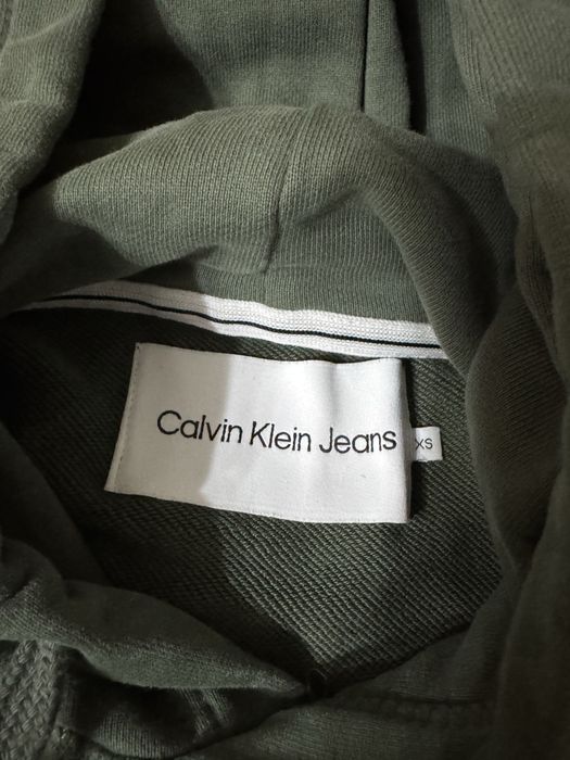 Calvin Klein суичър S