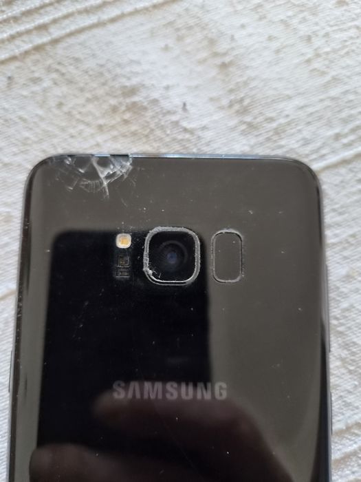 Самунг Галакси Samsung Galaxy  S8 plus и часовник  Samsung Gear S3