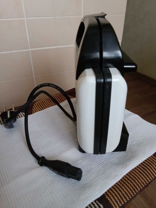 Сэндвичница ,, Tefal ", новая