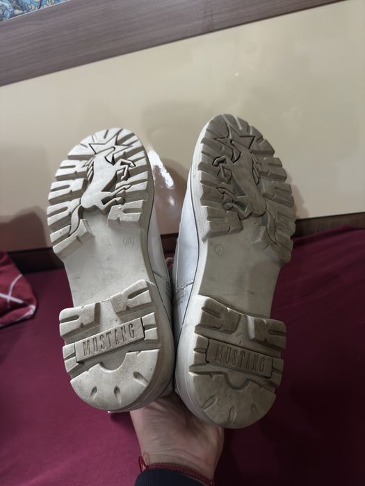 Ghete mustang marimea 41