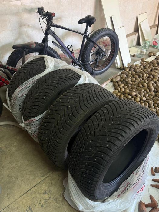 Продам зимнюю резину R20
