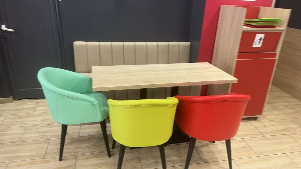 Canapea  Pentru club, restaurant