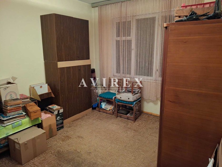 Продава се Тристаен апартамент в Пловдив, Кючук Париж - 82 кв.м за 1196 €/кв.м - Снимка #13