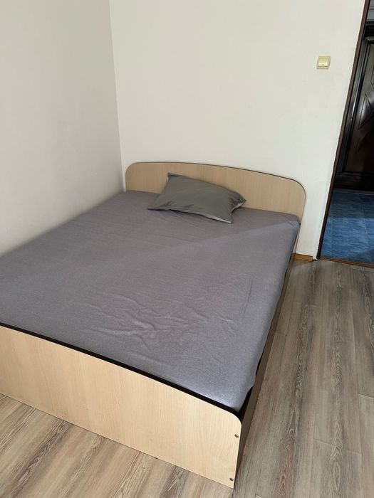 Închiriez cameră de cămin stil garsonieră, Lapus mol