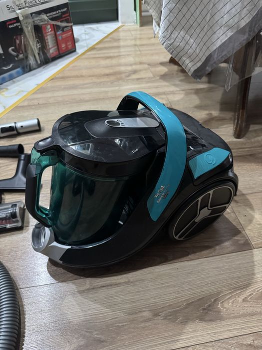 Пылесос Tefal Silence Force Cyclonic