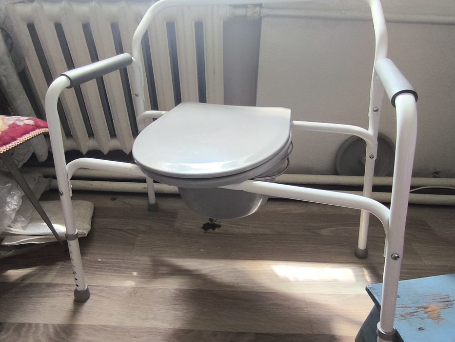 туалет кресло + утка в подарок