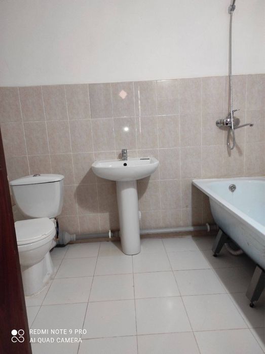 Vokzalda 3x xonali uy sotiladi!