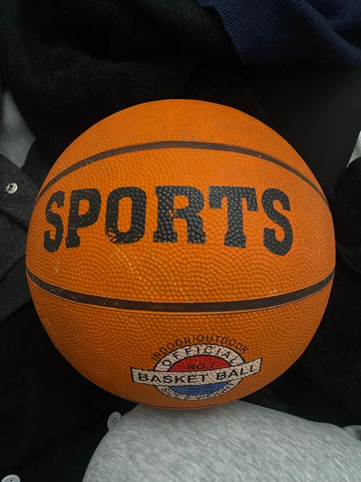 баскетбольный мячик