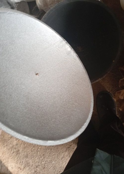 Qozon sotiladi  oladiganlar boʻlsa