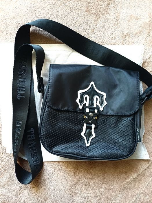 Продам новую барсетку