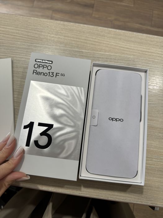 OPPO Reno13 F, 8GB RAM, 256GB, 5G, Graphite Grey, NOU/Neactivat!!!