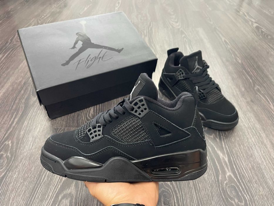Adidasi NIKE Air JORDAN 4 Retro Black Cat Premium din Piele la Cutie