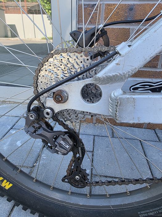 Nicolai DH Mountain Bike – Marzocchi Bomber
