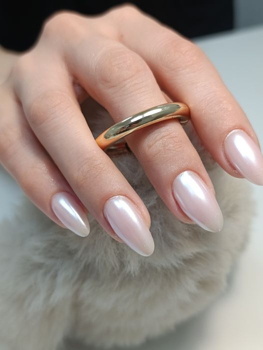 Маникюр, педикюр