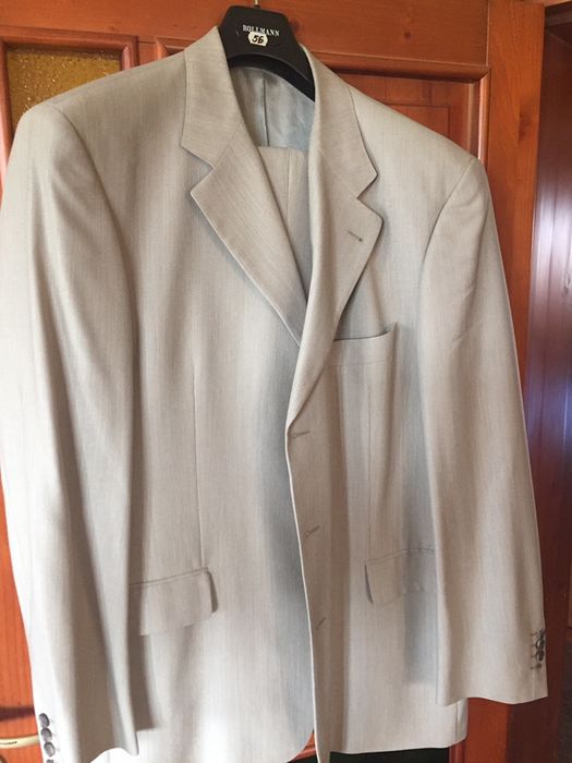 Подарявам на абитуриенти мъжки костюми , 56-58