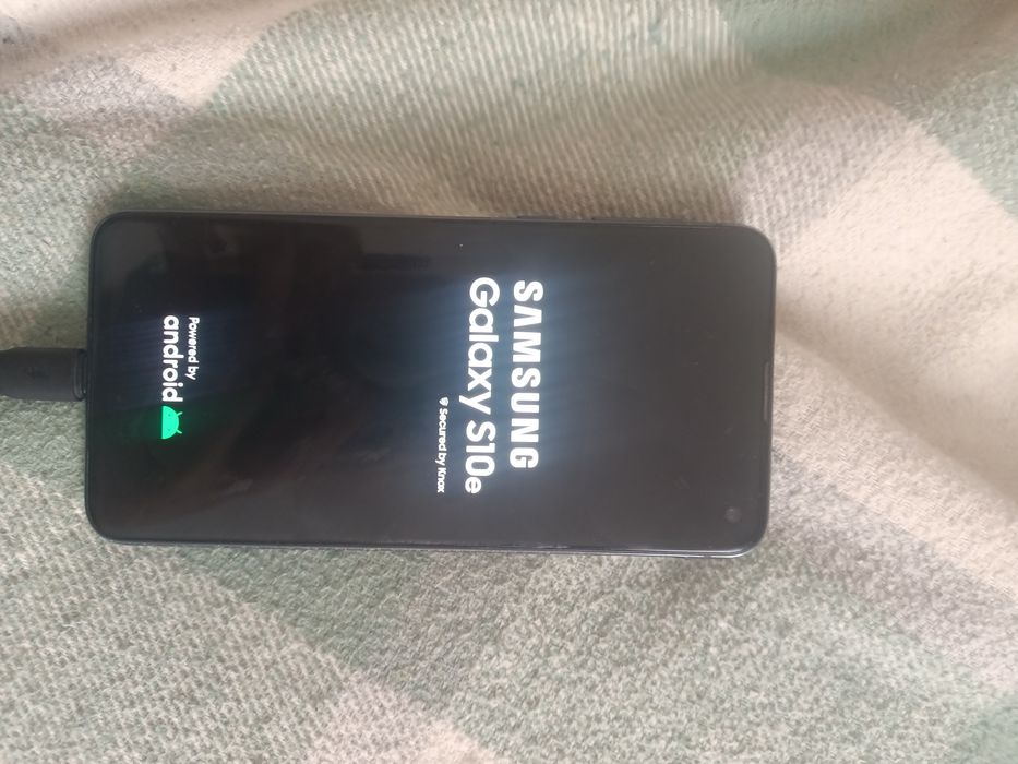 Орро Reno 5 Lite , Samsung galaxy S10E