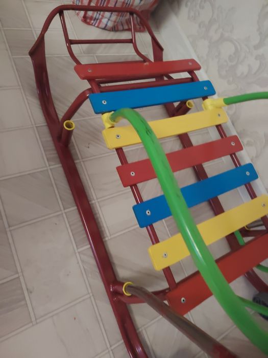 10000т продам санки