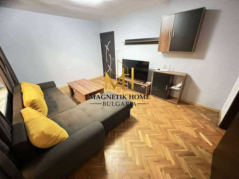 Дава се под наем Тристаен апартамент в Бургас, Лазур - 120 кв.м за 663 € - Снимка #12