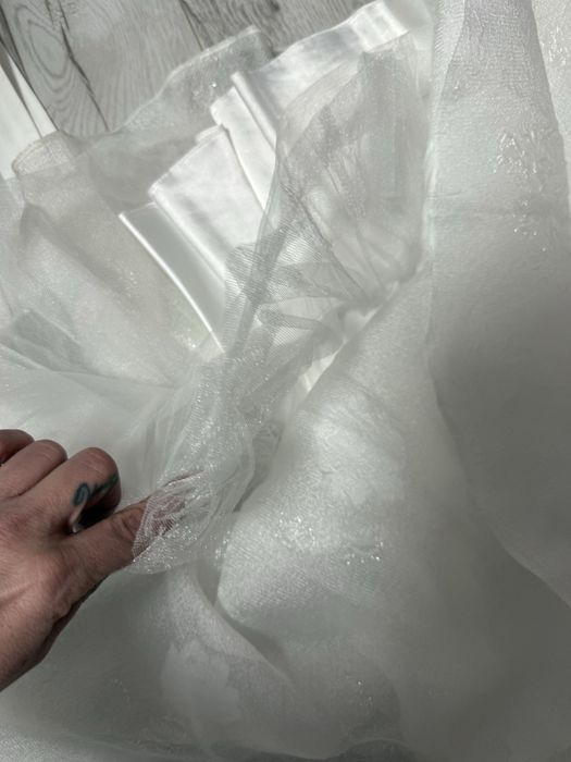 Рокля с пера Junonа