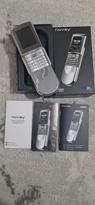 Novey N880 madel telefon holati yaxshi 1oy ishlatilgan 500 000 som