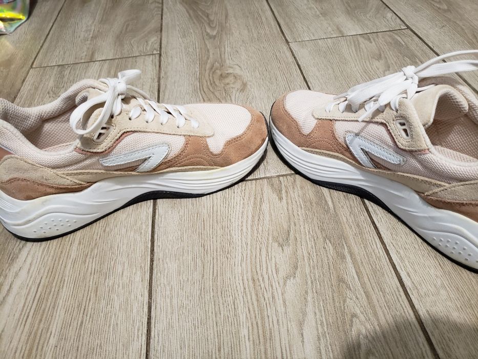 Adidasi HUB ( dama )