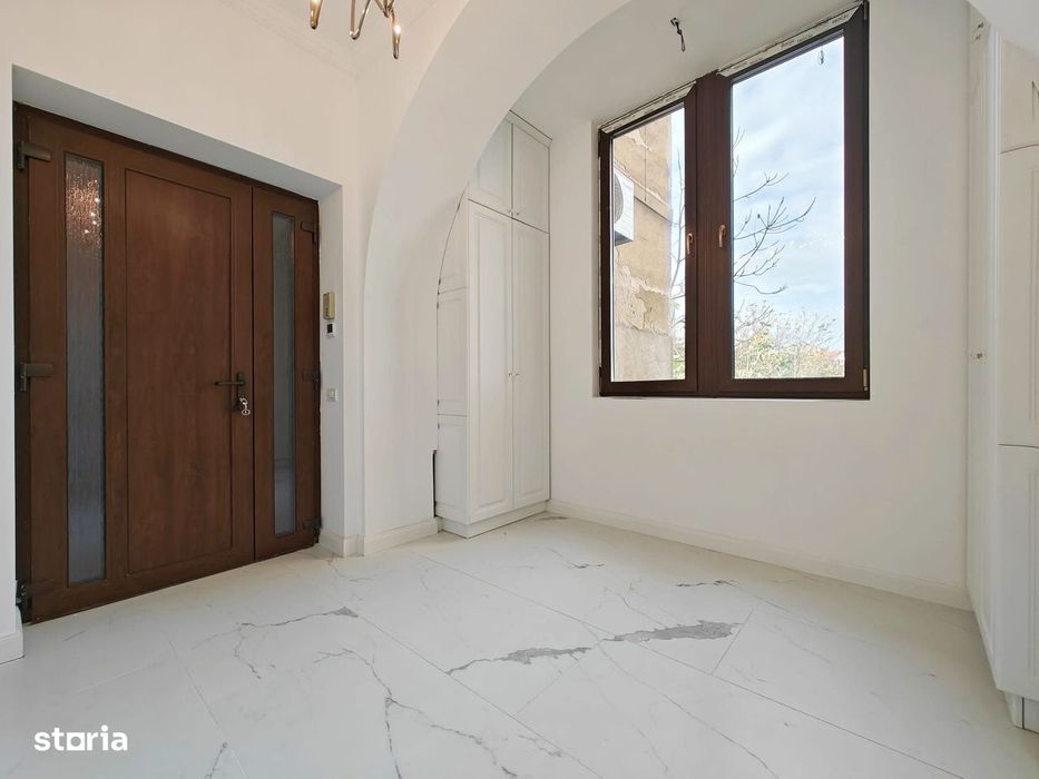 Proprietar vand Apartament 3 camere cu balcon în Iosefin