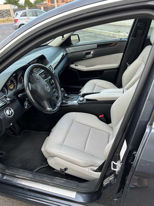 Mercedes E200 CDI W212 7G-TRONIC PLUS - Trapa Panoramica