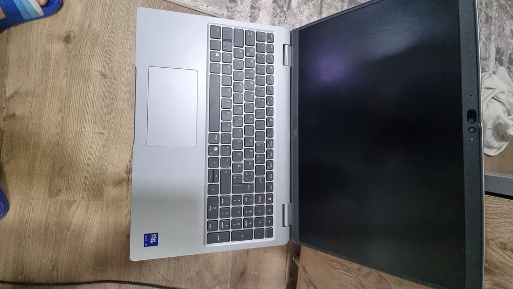 Laptop Dell Latitude 5540 i5 gen13 ddr5 dezmembrez