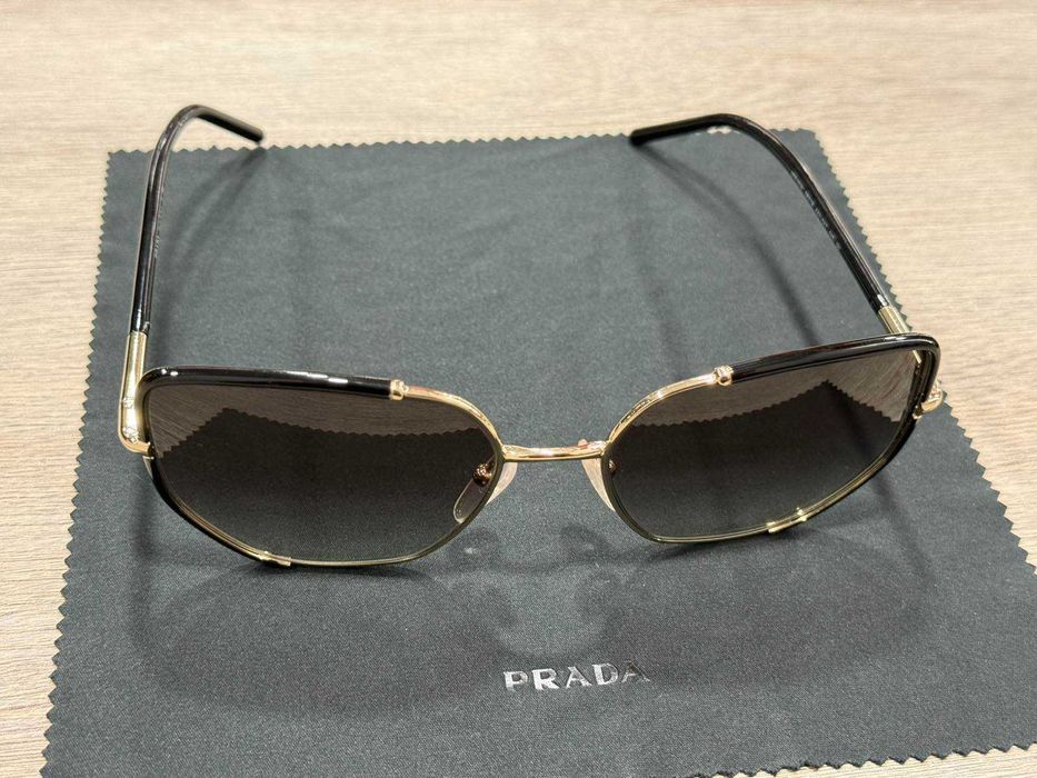 Слънчеви очила Prada SPR 50W