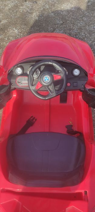 Детский электромобиль