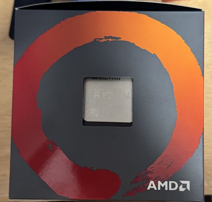 AMD Ryzen 7 2700X