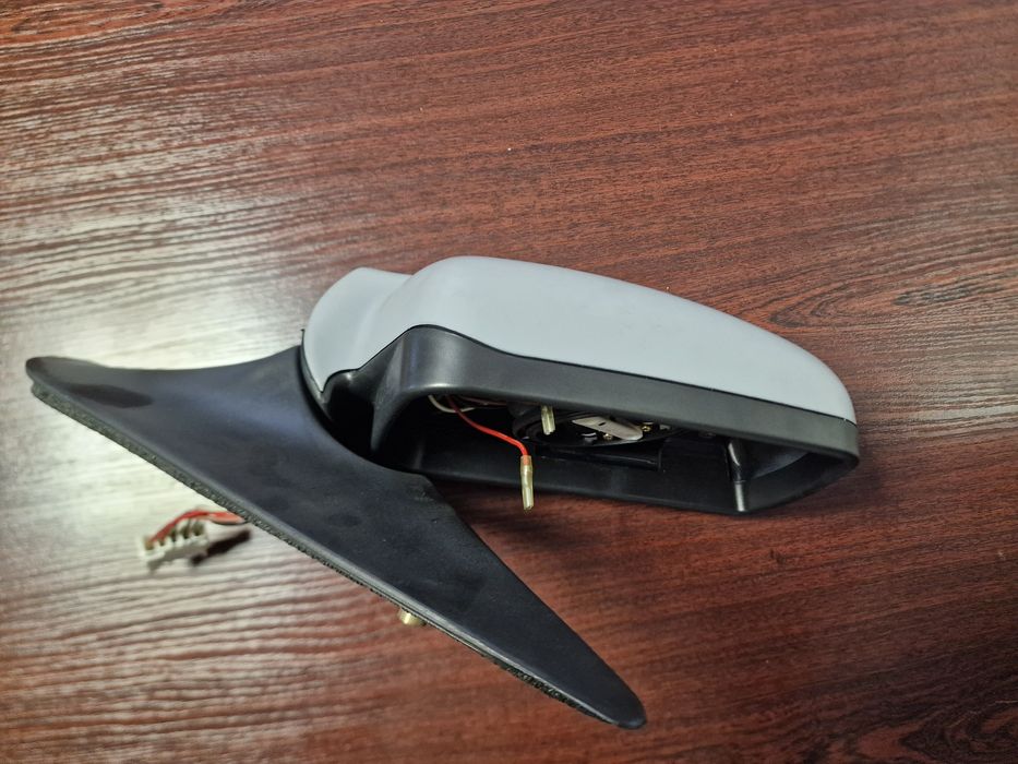 Продам БЛОК для зеркала на Саманд