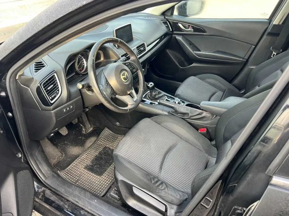 Mazda 3 1.5d 2015g,Мазда 3 1.5д на части