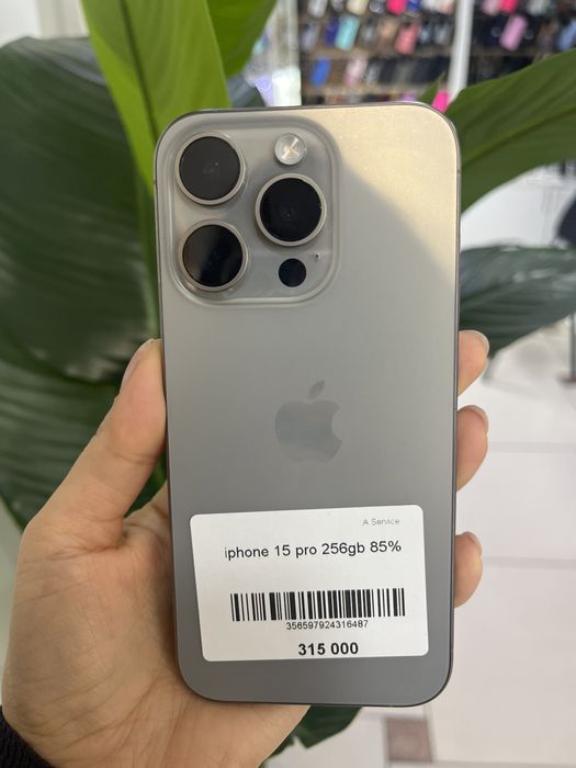 Iphone 15 pro в идиальном состояний