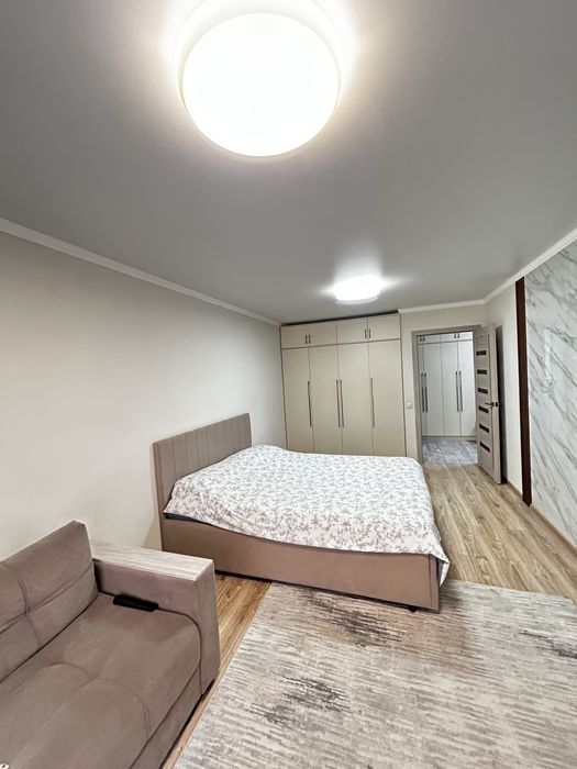 Сдам кварттру пусуточно