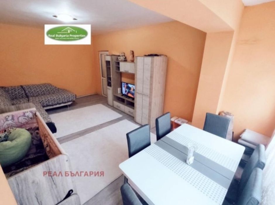 Продава се Тристаен апартамент в Русе, Център - 70 кв.м за 1599 €/кв.м - Снимка #5