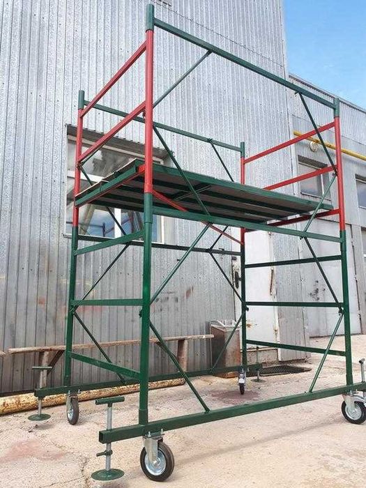 Леса на колесах фото Леса на колесах фото