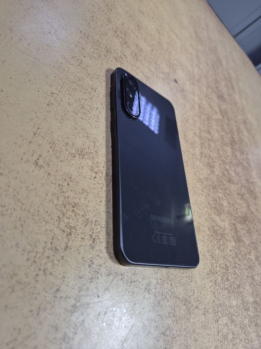 Продам Samsung A36 256gb