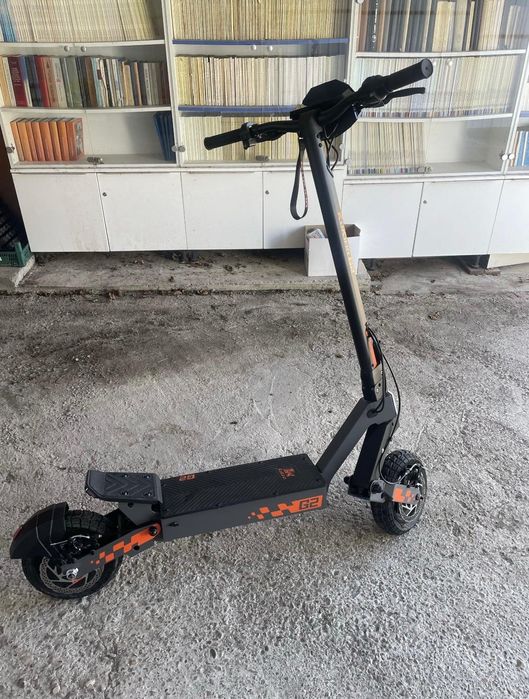 Trotinetă Kukirin G2 2025