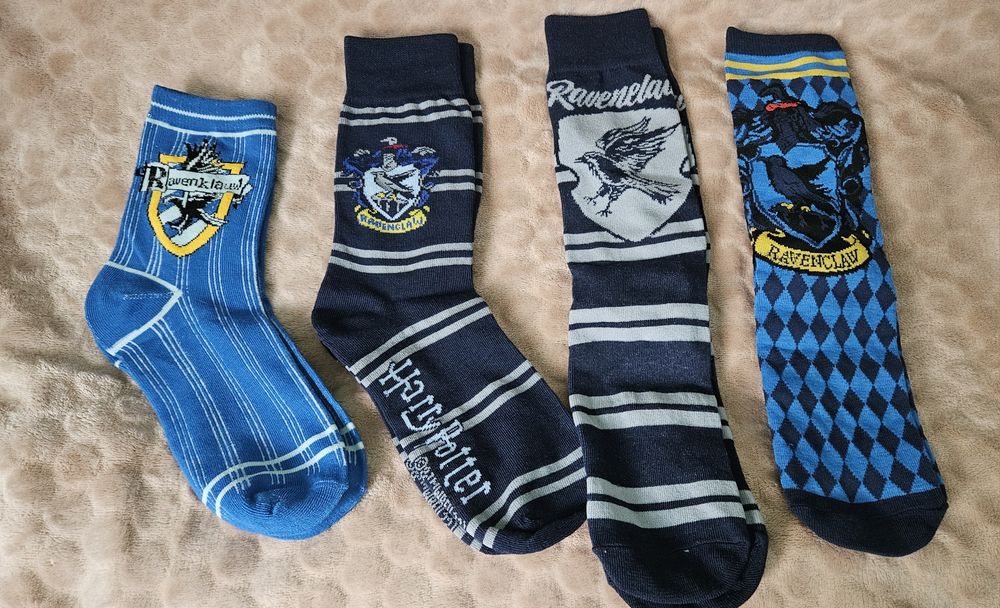 Чорапи и шалове на домовете Хари Потър