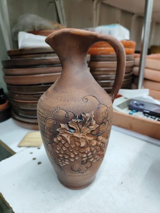 Кувшины для вина продам