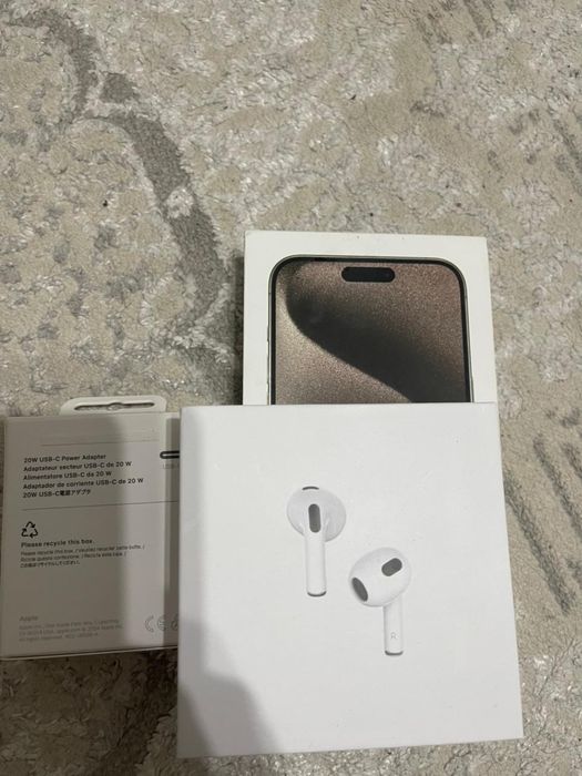 Продам lphone 15 pro Max