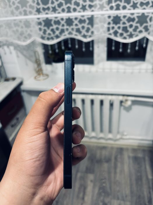 айфон 13 срочно продается