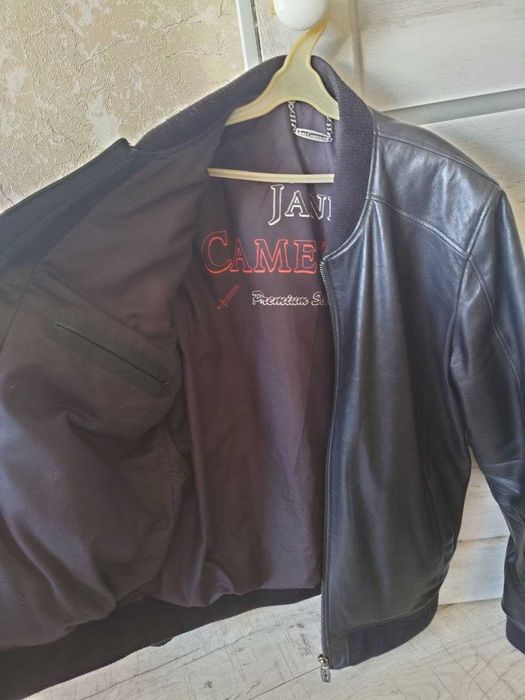 Кожаный бомбер с подкладом